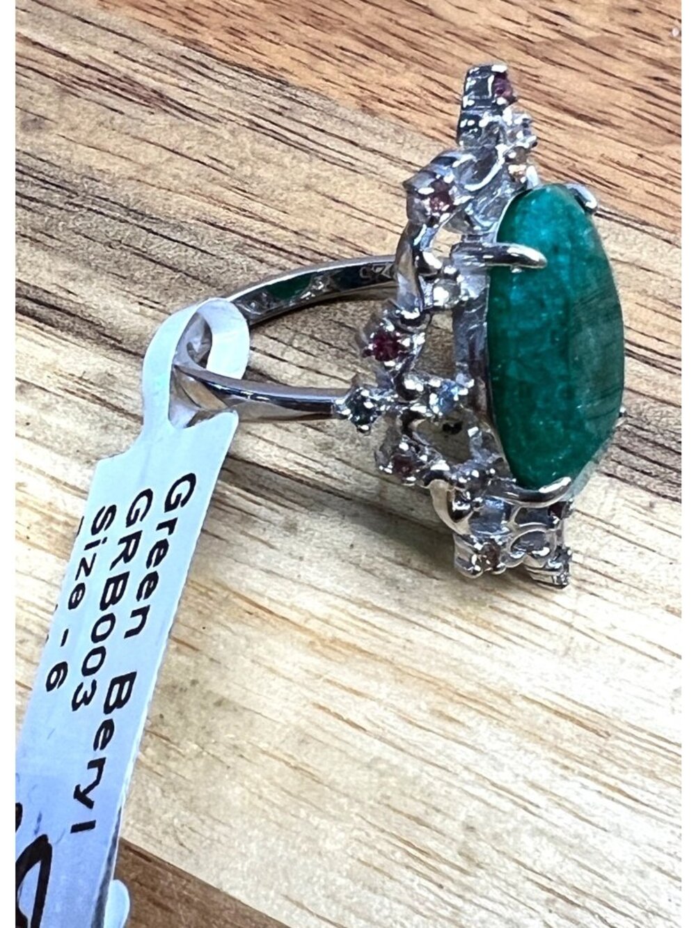 Deep green genuine Beryl stone on .925 sterling silver, size 6 - Picture 8 of 13